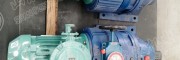 轉(zhuǎn)臂行星無極減速機 5.5kw給煤機驅(qū)動 帶式給煤機驅(qū)動裝置