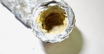 熱水管內(nèi)部